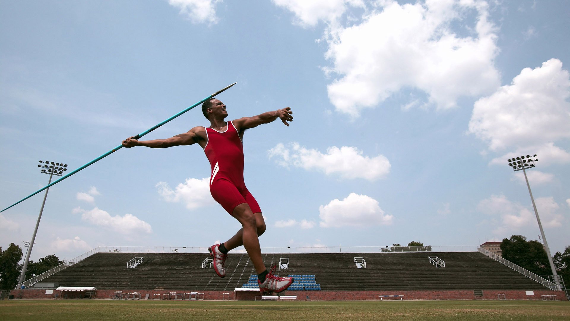 体育新闻中心引导公众关注运动健康趋势,打开体育新闻